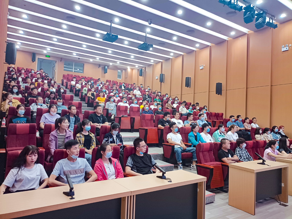 测试部举办“防混料、混批标语和措施征集活动”颁奖典礼及SOP执行动员会